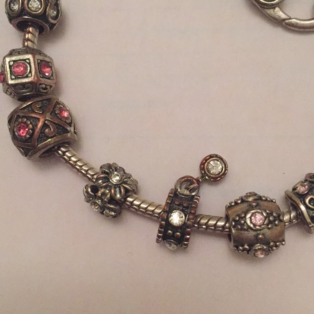 Charm bracelet. - Picture 7 of 7